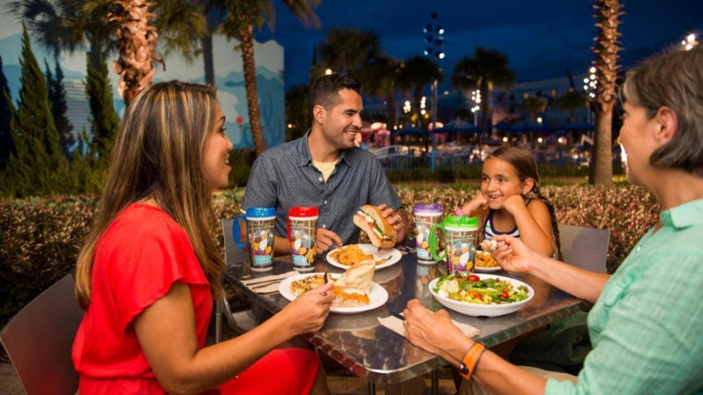 Disney'S Art Of Animation Resort Lake Buena Vista Bagian luar foto