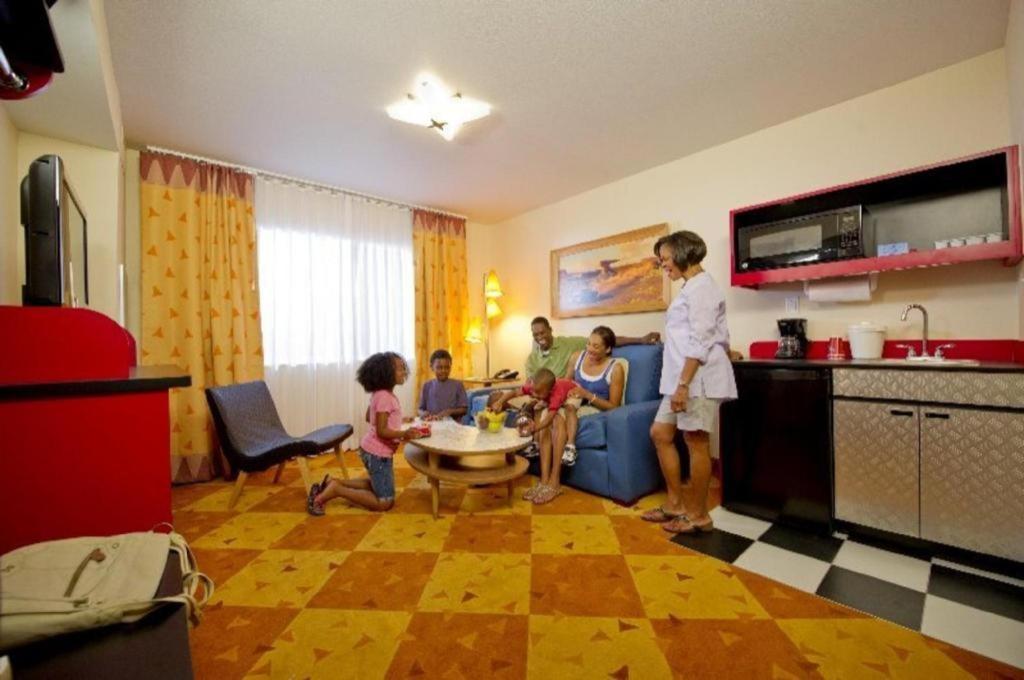 Disney'S Art Of Animation Resort Lake Buena Vista Bagian luar foto